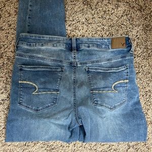 s10 American Eagle High Waisted Skinny Jeans